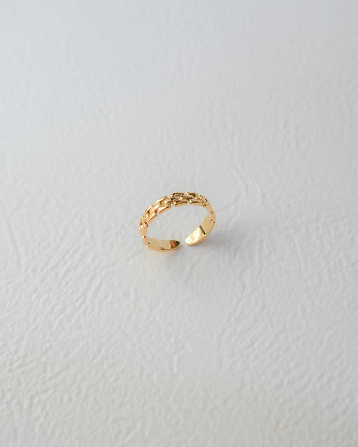Carlo Ring