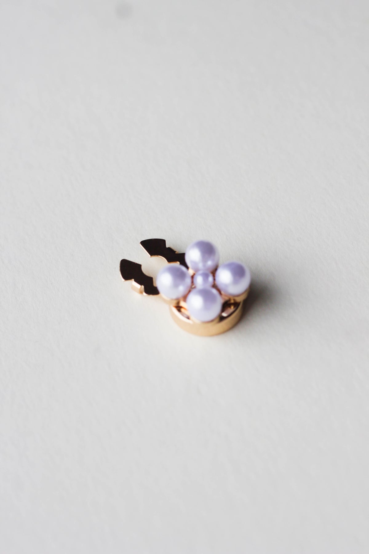 Ava Button Cover