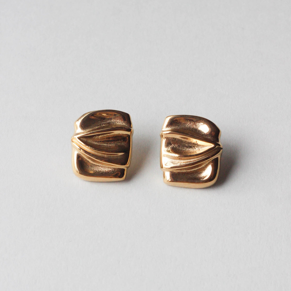 Iris Earrings