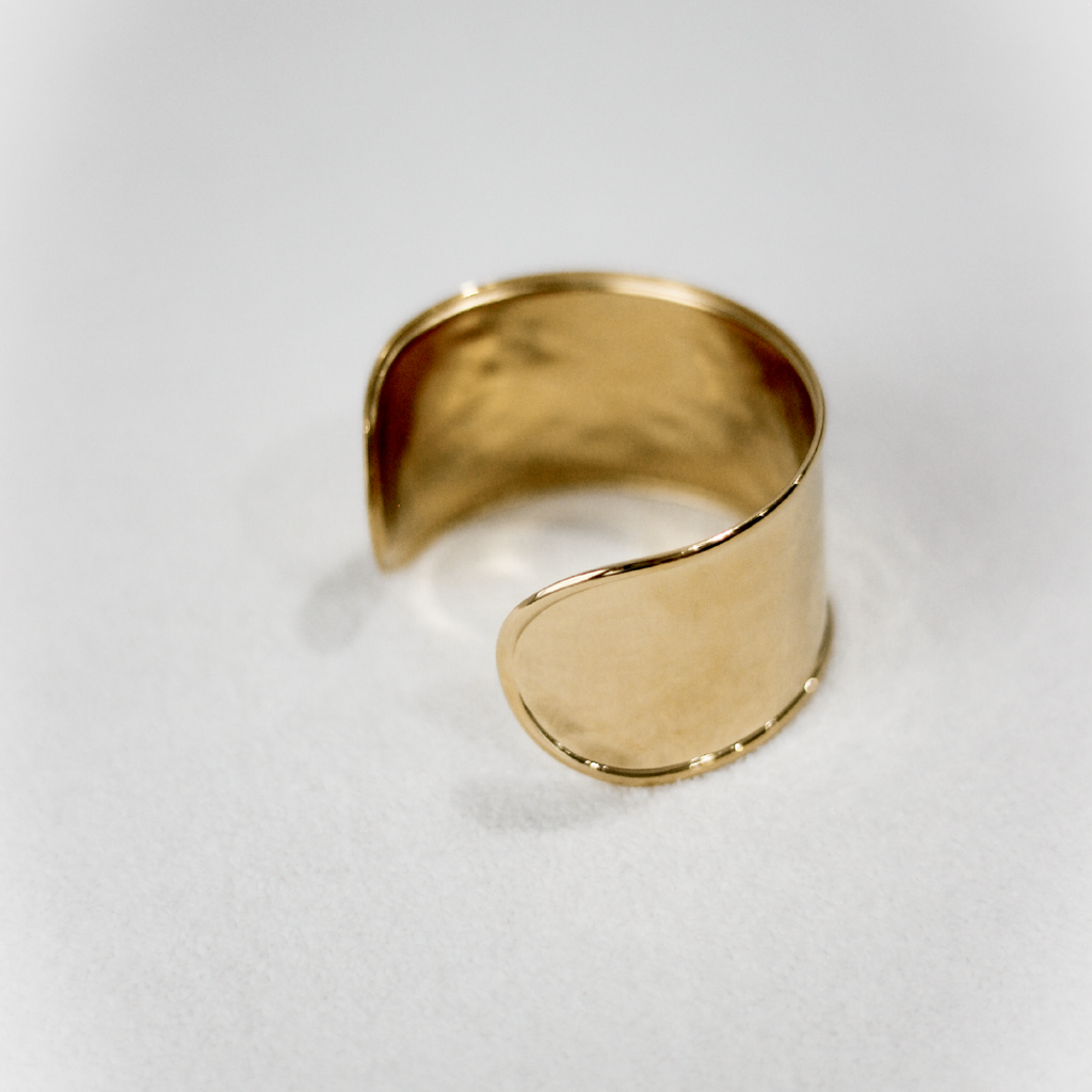 Juno Bangle